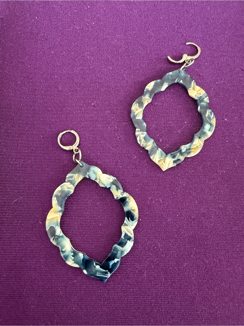 Marbled Blue and Cream Quatrefoil Drop Earrings